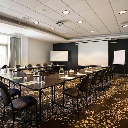 Holiday Inn Melbourne Airport By Ihg Exterior photo
